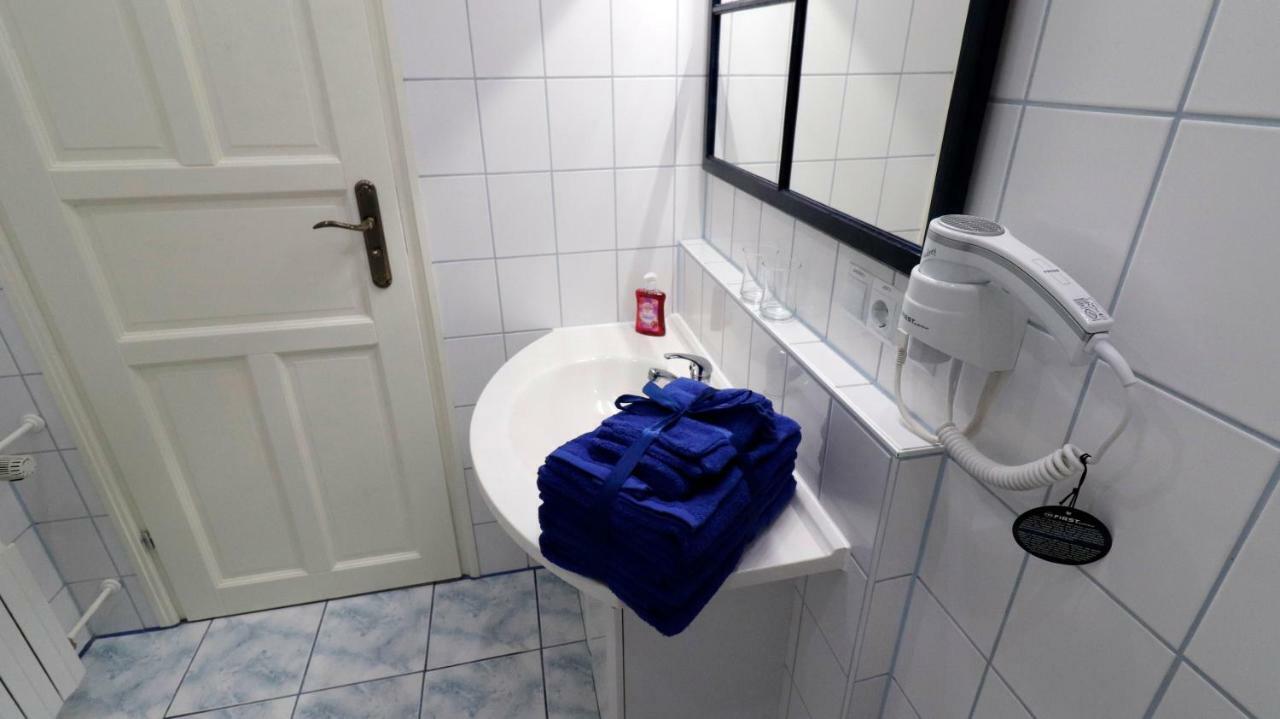 Ferienwohnung Zum Rotem Karpfen 埃尔福特 外观 照片